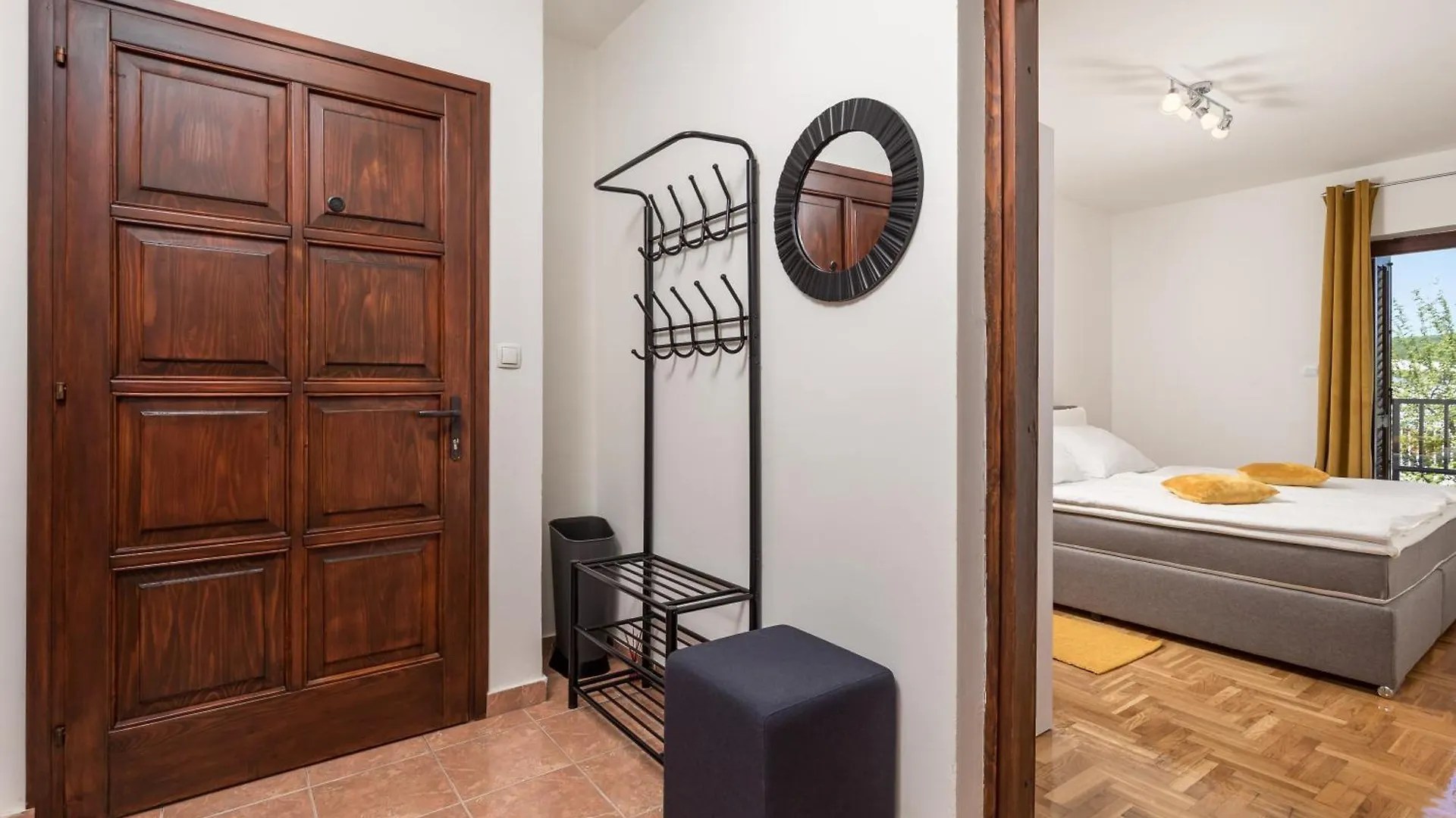 Apartment Kety Krk Town Croatia